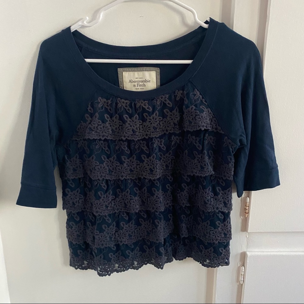 ABERCROMBIE & FITCH NAVY BLUE TOP
